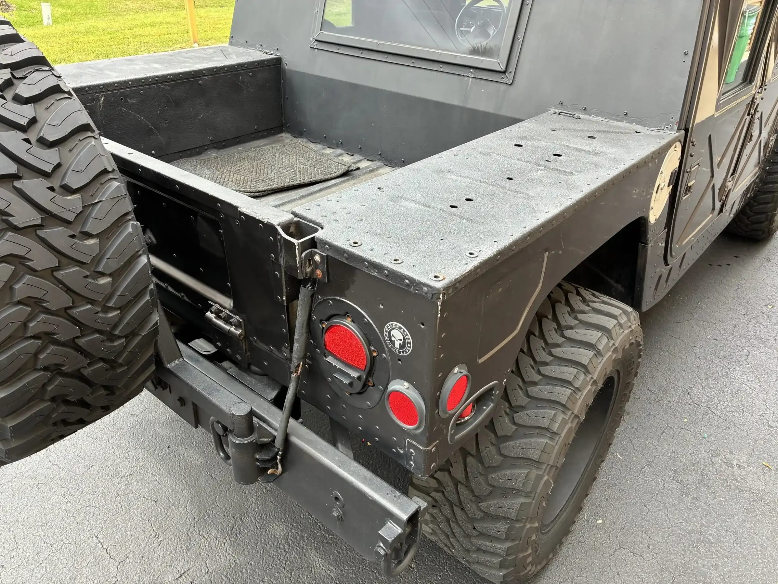 1995 AM General Humvee M1025A2