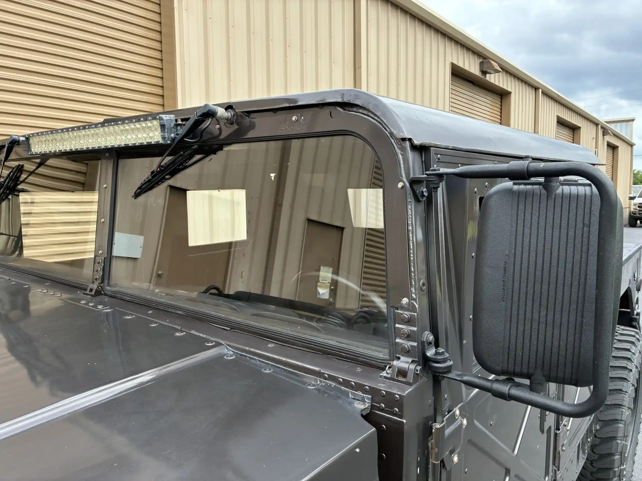 1995 AM General Humvee M1025A2