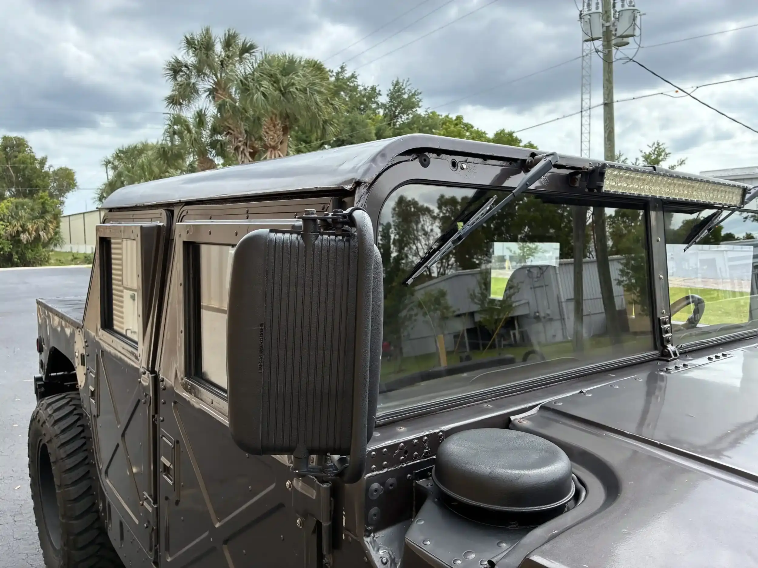 1995 AM General Humvee M1025A2