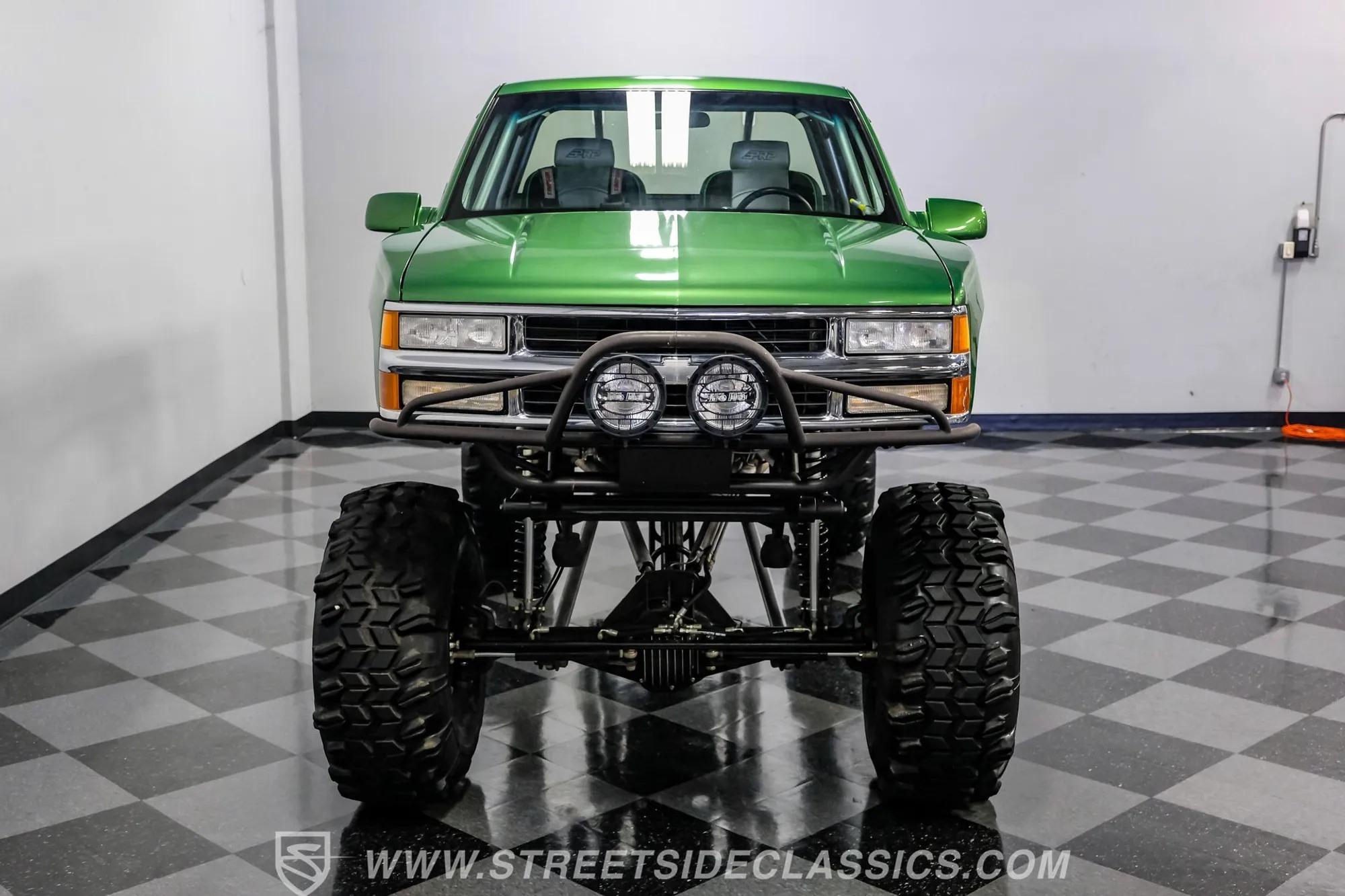Modified 1988 Chevrolet C1500 Monster Truck