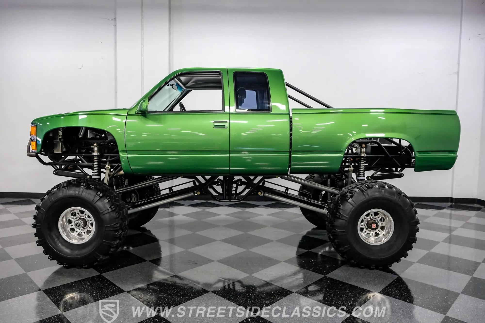 Modified 1988 Chevrolet C1500 Monster Truck - 2