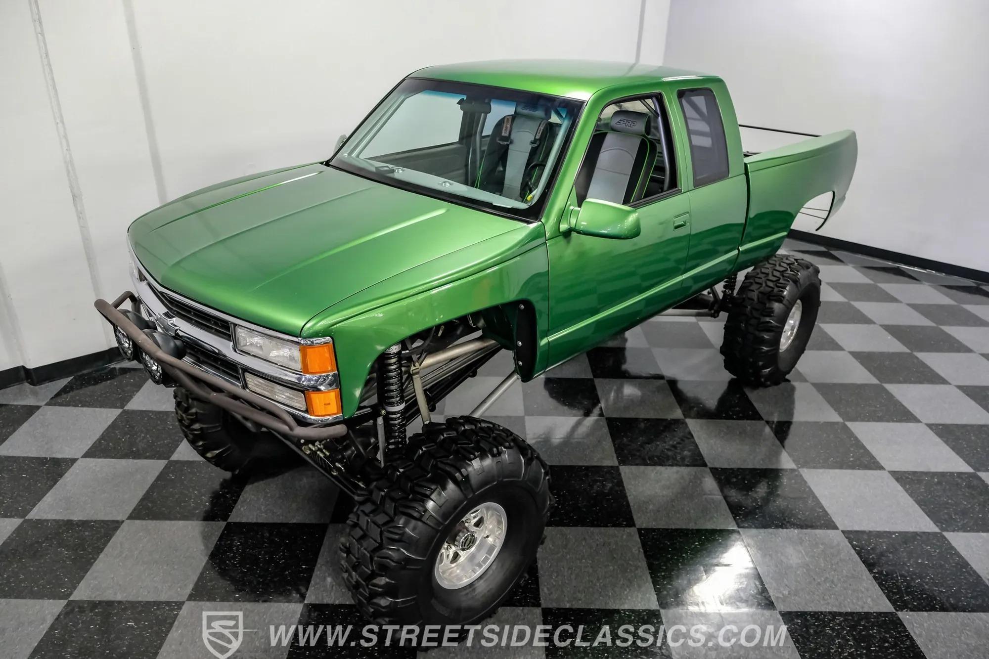 Modified 1988 Chevrolet C1500 Monster Truck