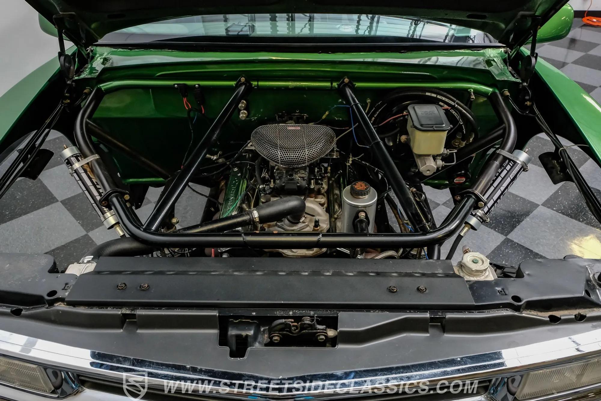 Modified 1988 Chevrolet C1500 Monster Truck