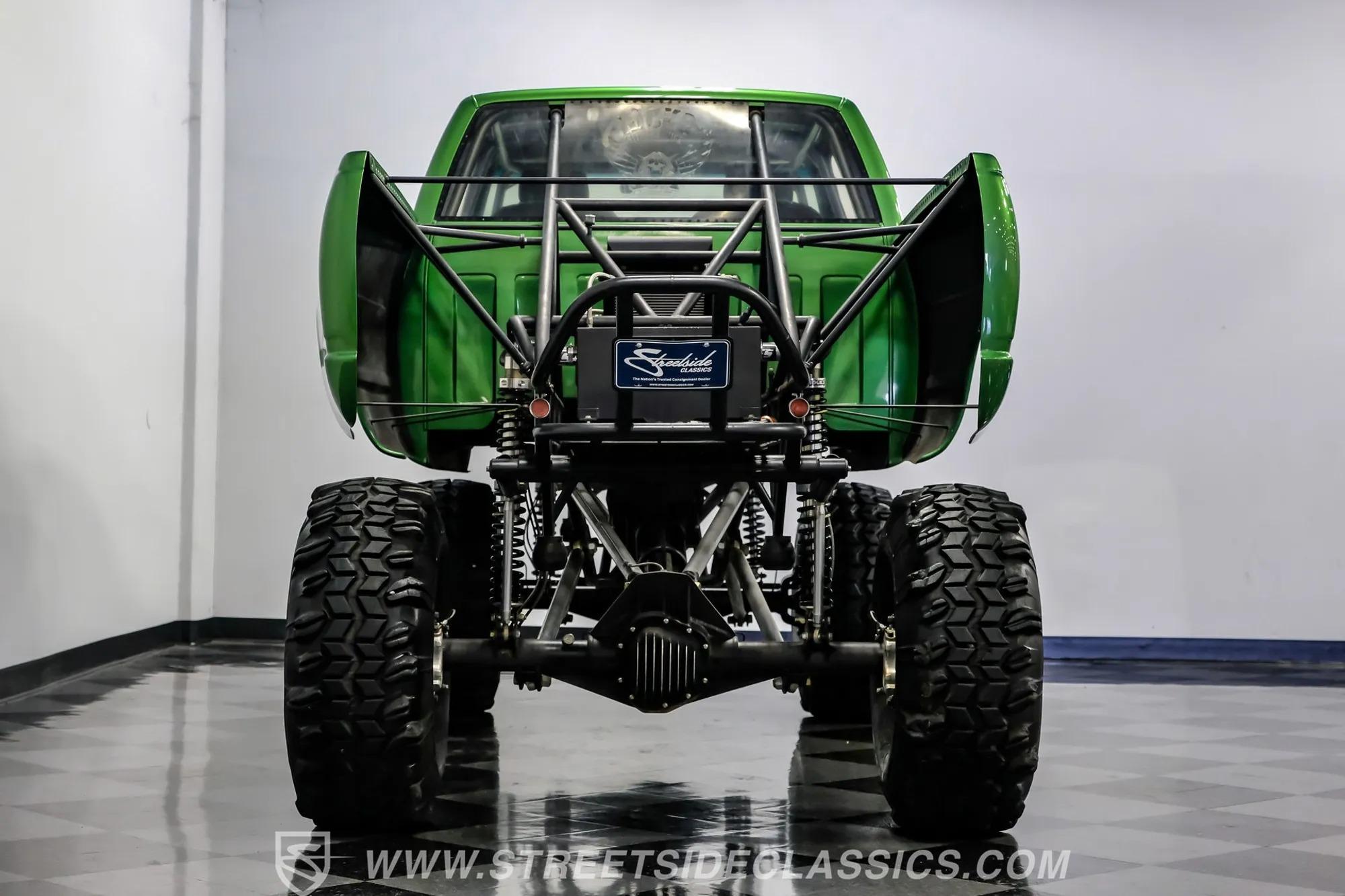 Modified 1988 Chevrolet C1500 Monster Truck