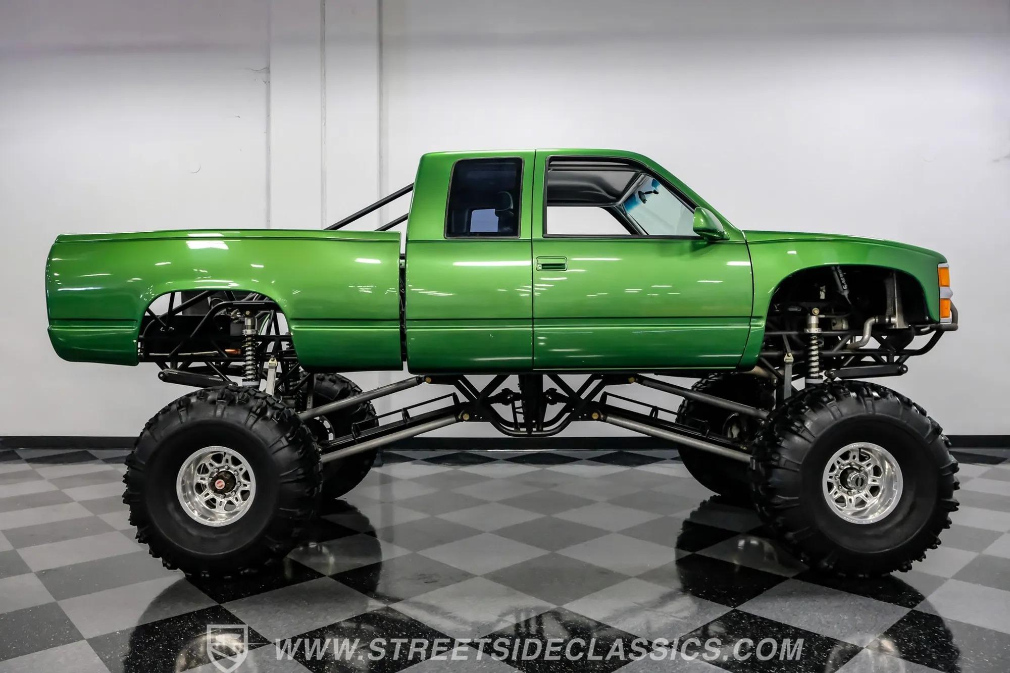 Modified 1988 Chevrolet C1500 Monster Truck