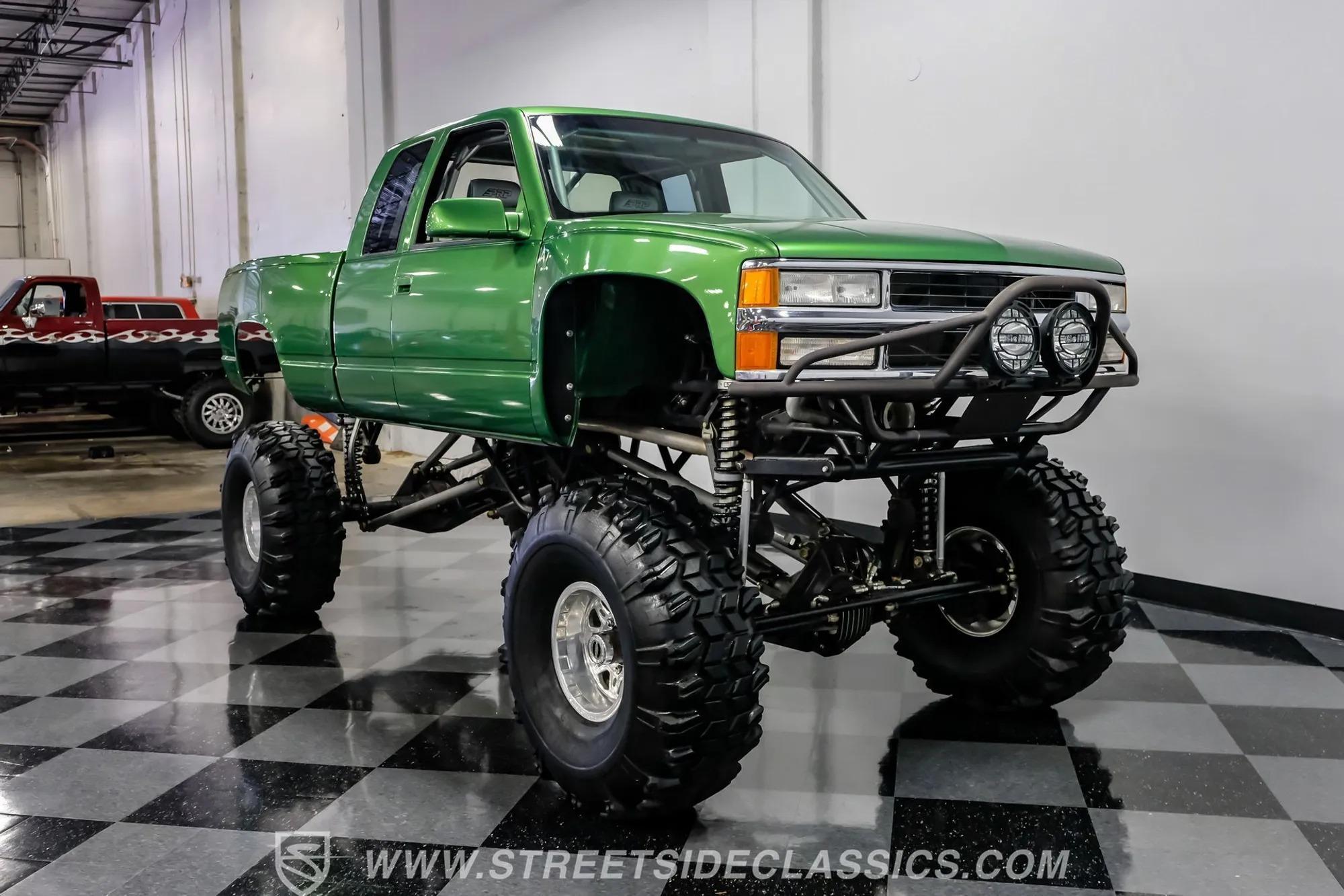 Modified 1988 Chevrolet C1500 Monster Truck
