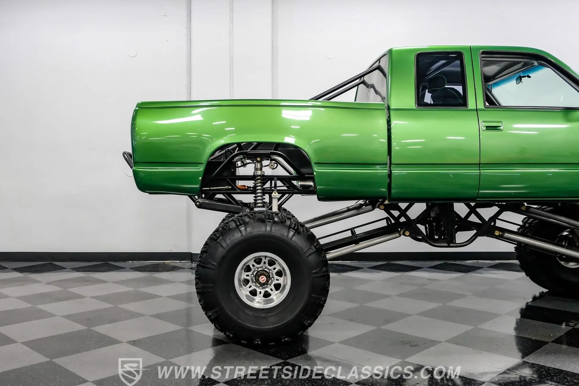 Modified 1988 Chevrolet C1500 Monster Truck