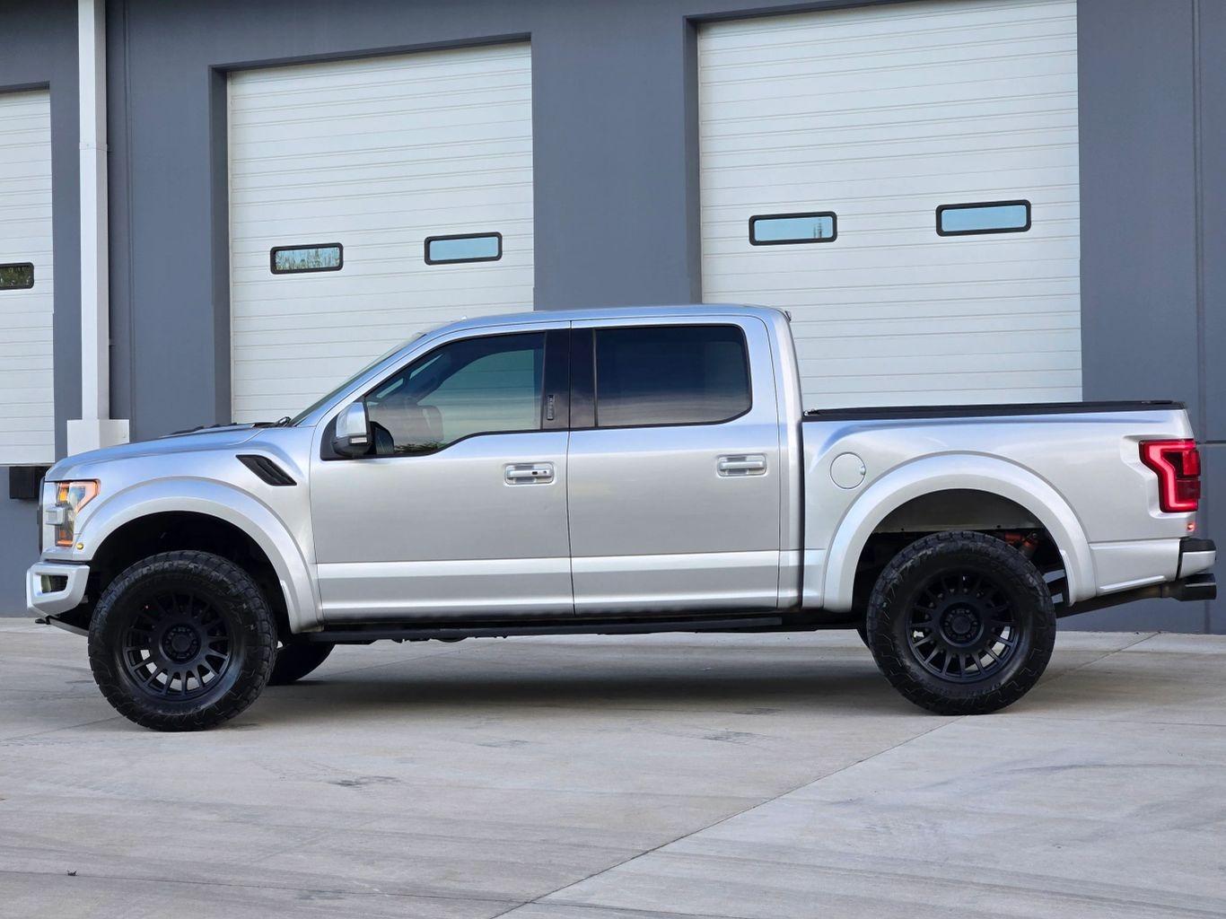 2019 Ford F-150 Raptor - 2
