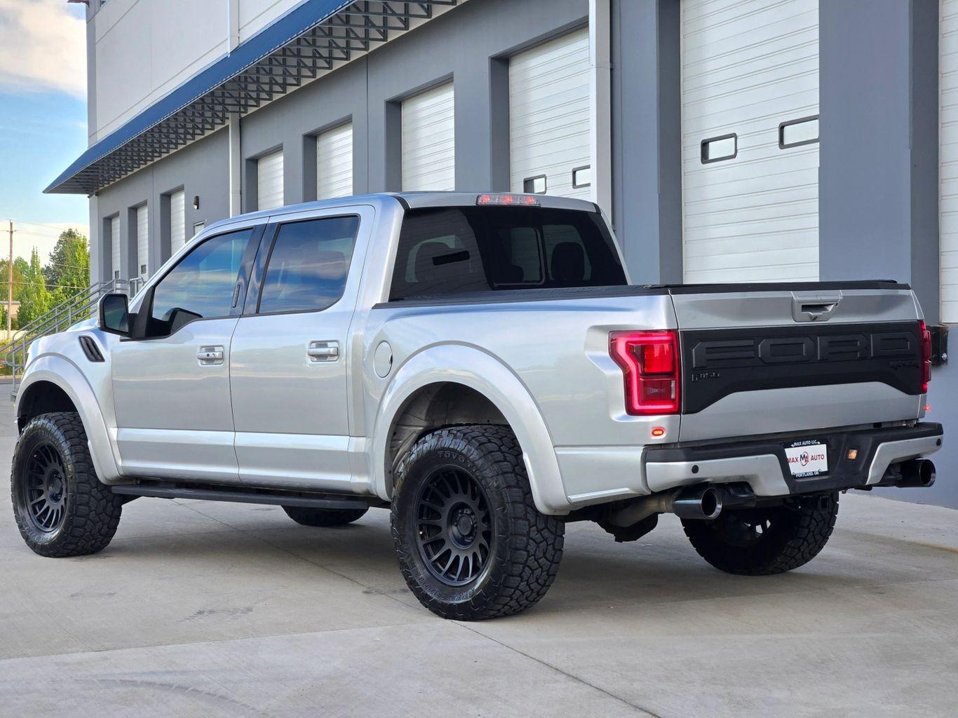 2019 Ford F-150 Raptor - 3