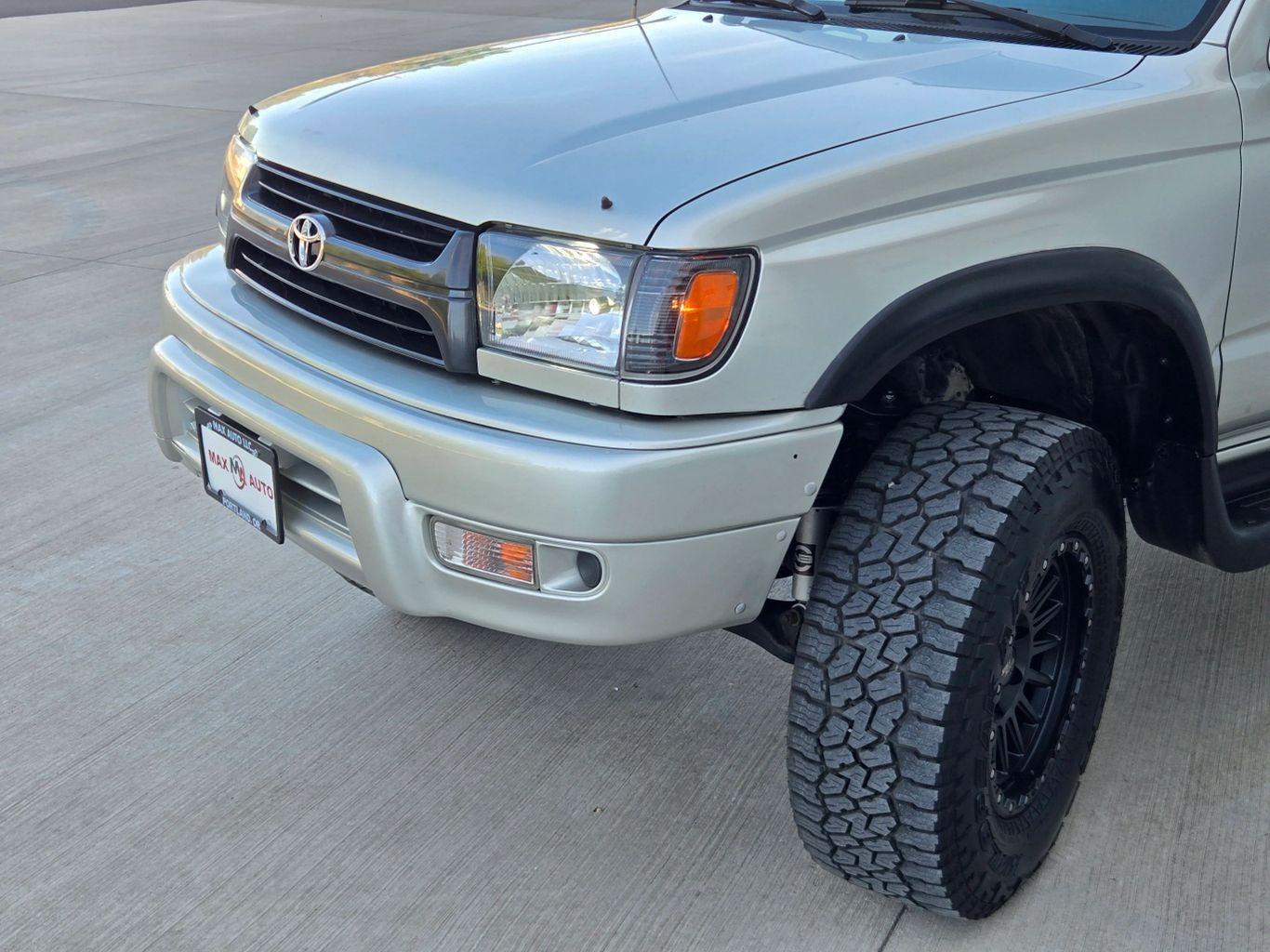 2000 Toyota 4Runner SR5