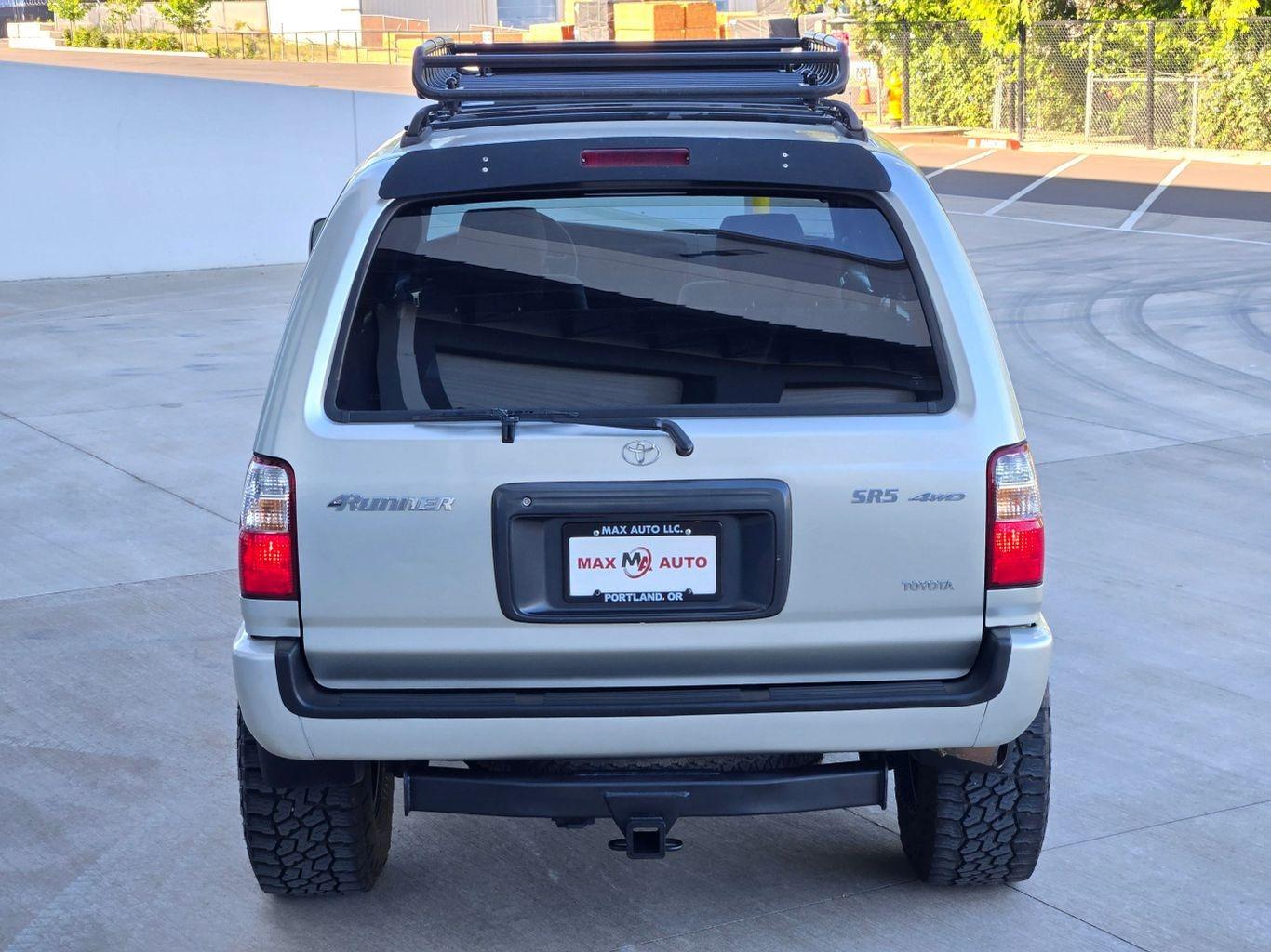 2000 Toyota 4Runner SR5