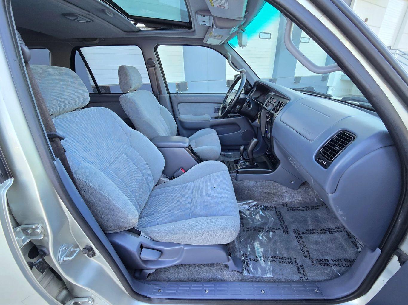 2000 Toyota 4Runner SR5