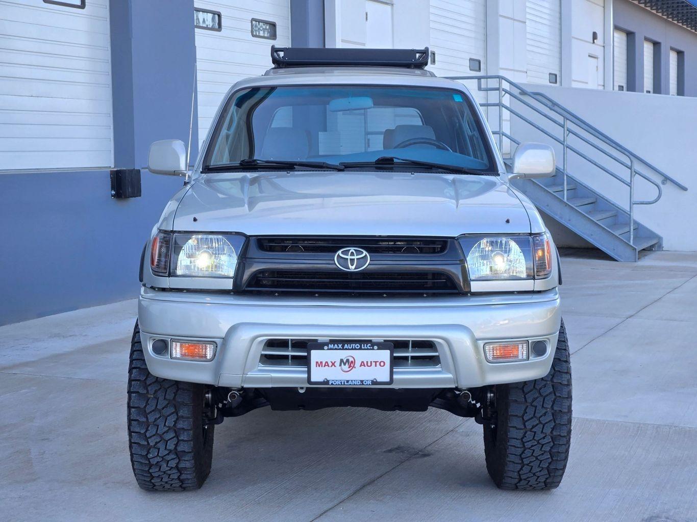 2000 Toyota 4Runner SR5