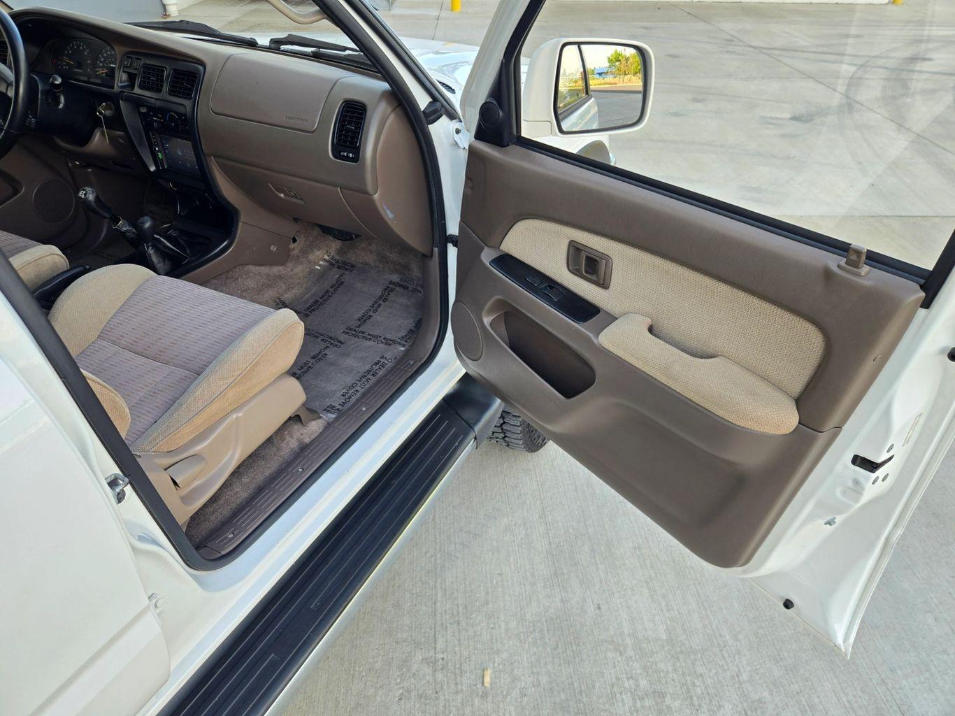 1998 Toyota 4Runner SR5