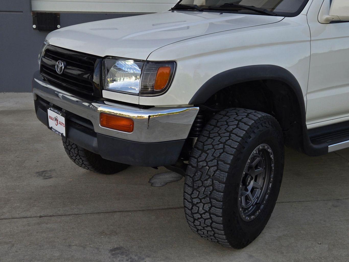 1998 Toyota 4Runner SR5