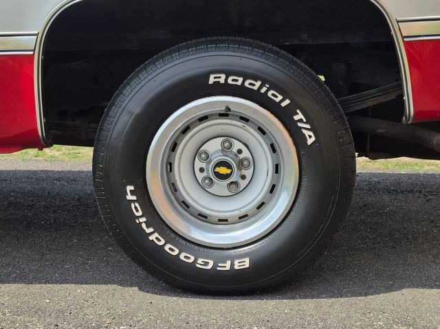 1983 Chevrolet C10 Scottsdale LWB