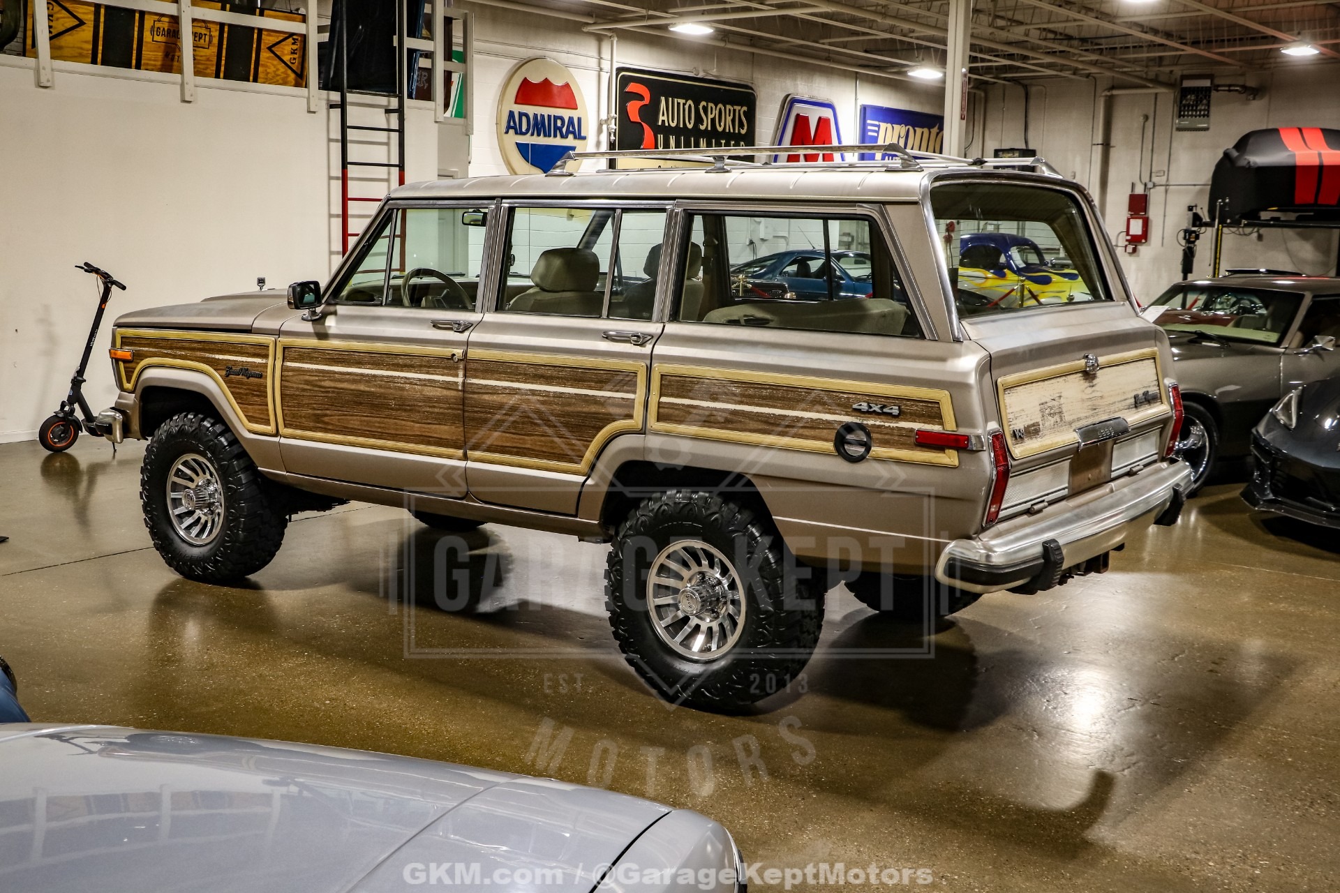 1988 Jeep Grand Wagoneer