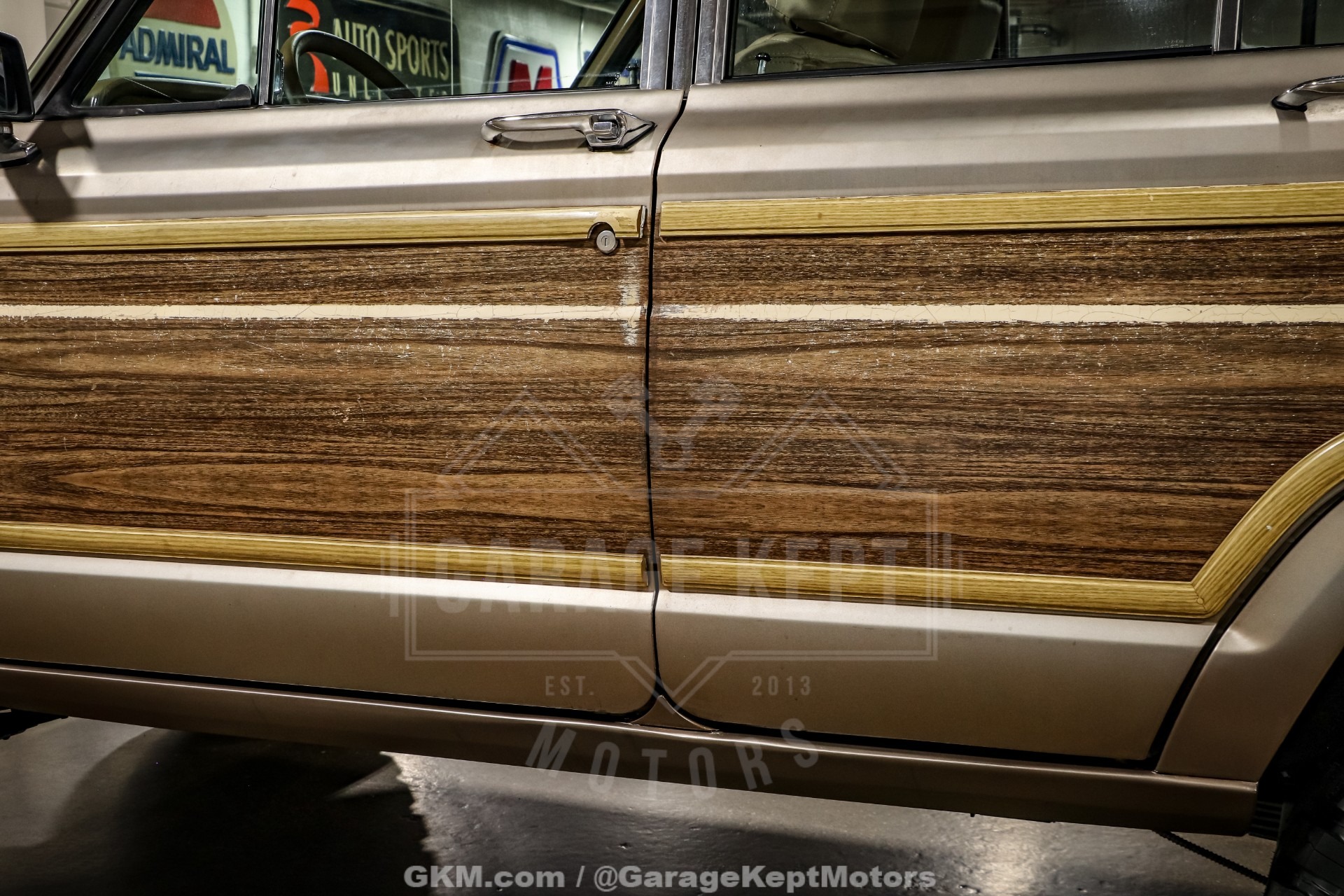 1988 Jeep Grand Wagoneer