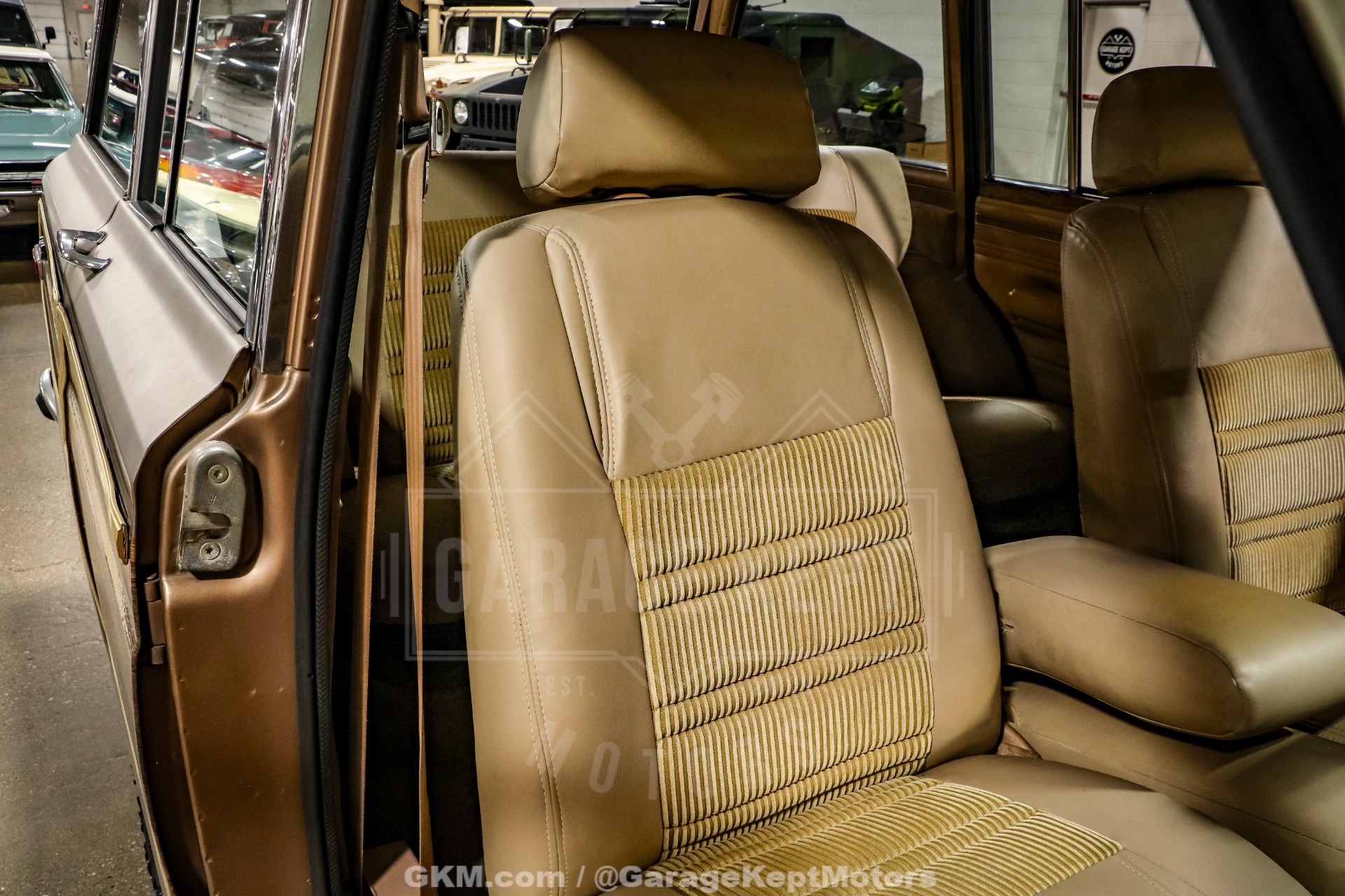 1988 Jeep Grand Wagoneer