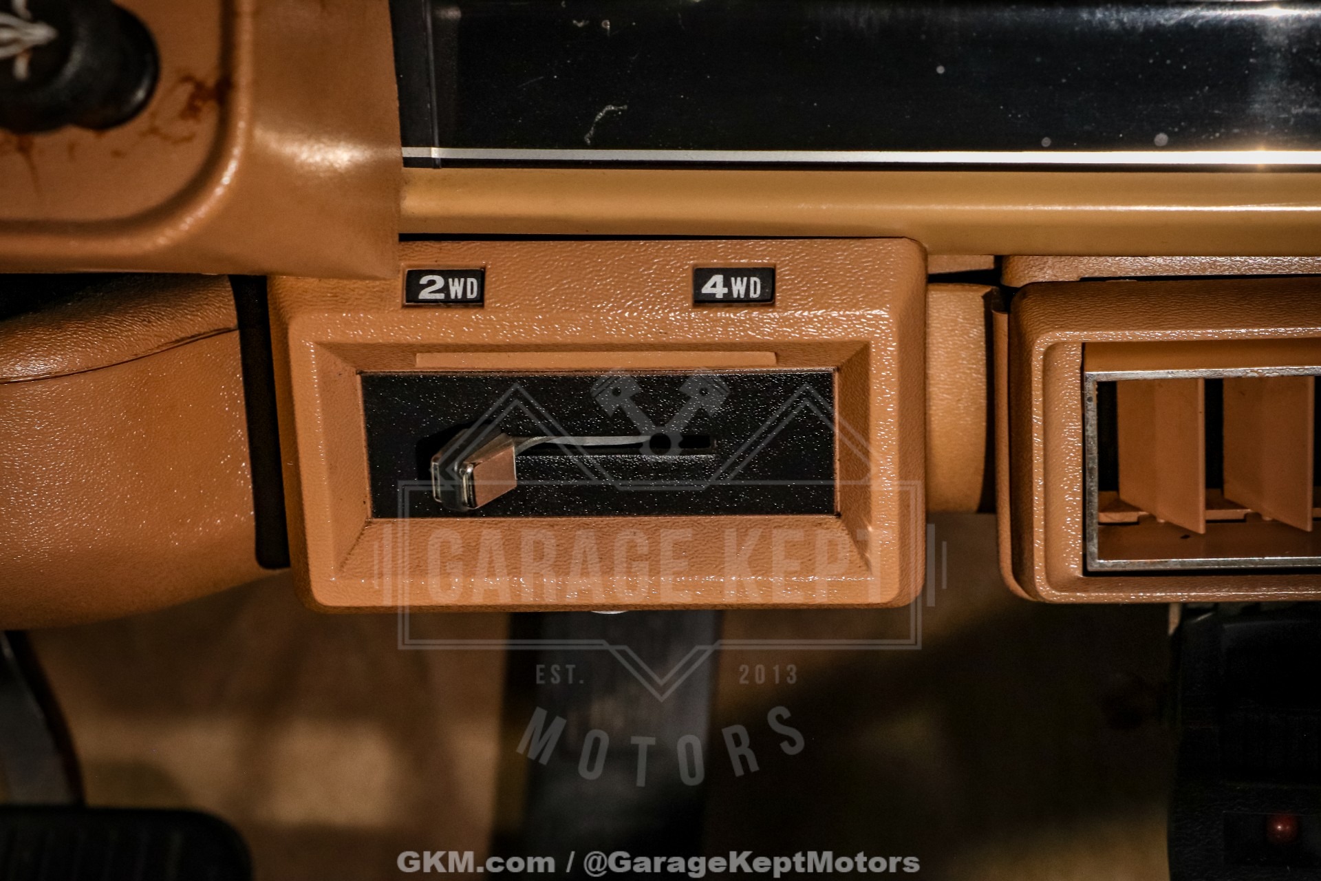 1988 Jeep Grand Wagoneer