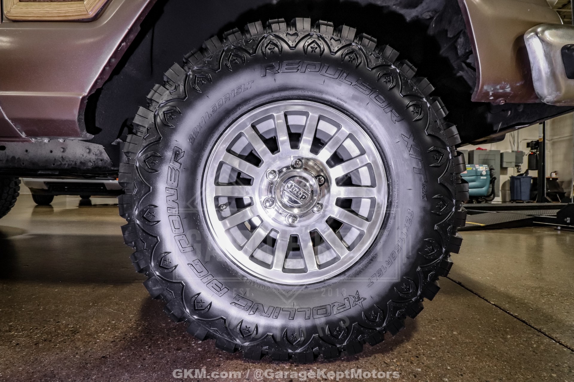 1988 Jeep Grand Wagoneer
