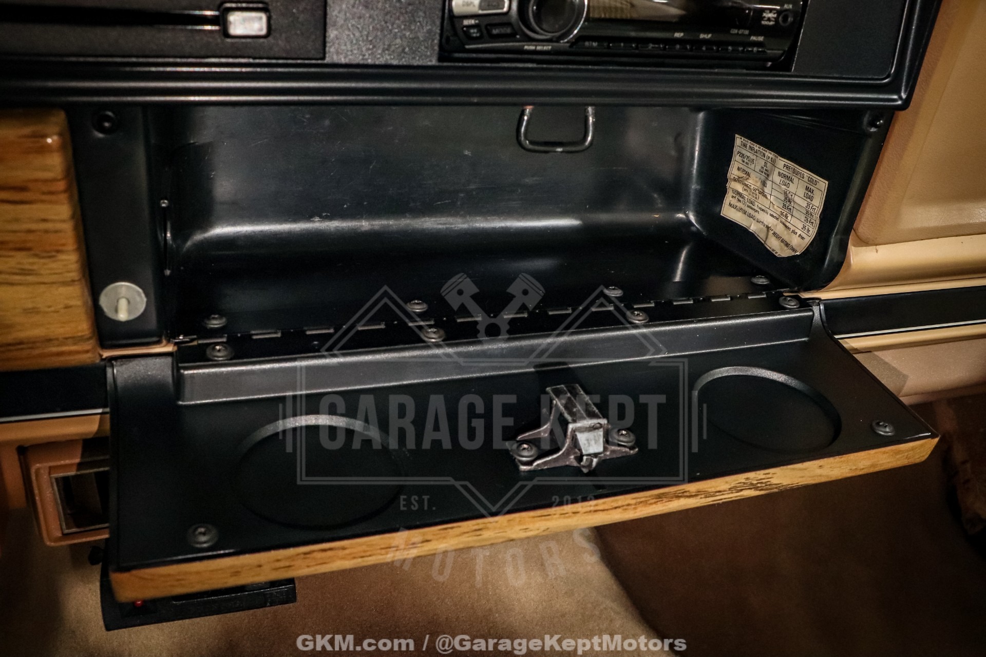 1988 Jeep Grand Wagoneer