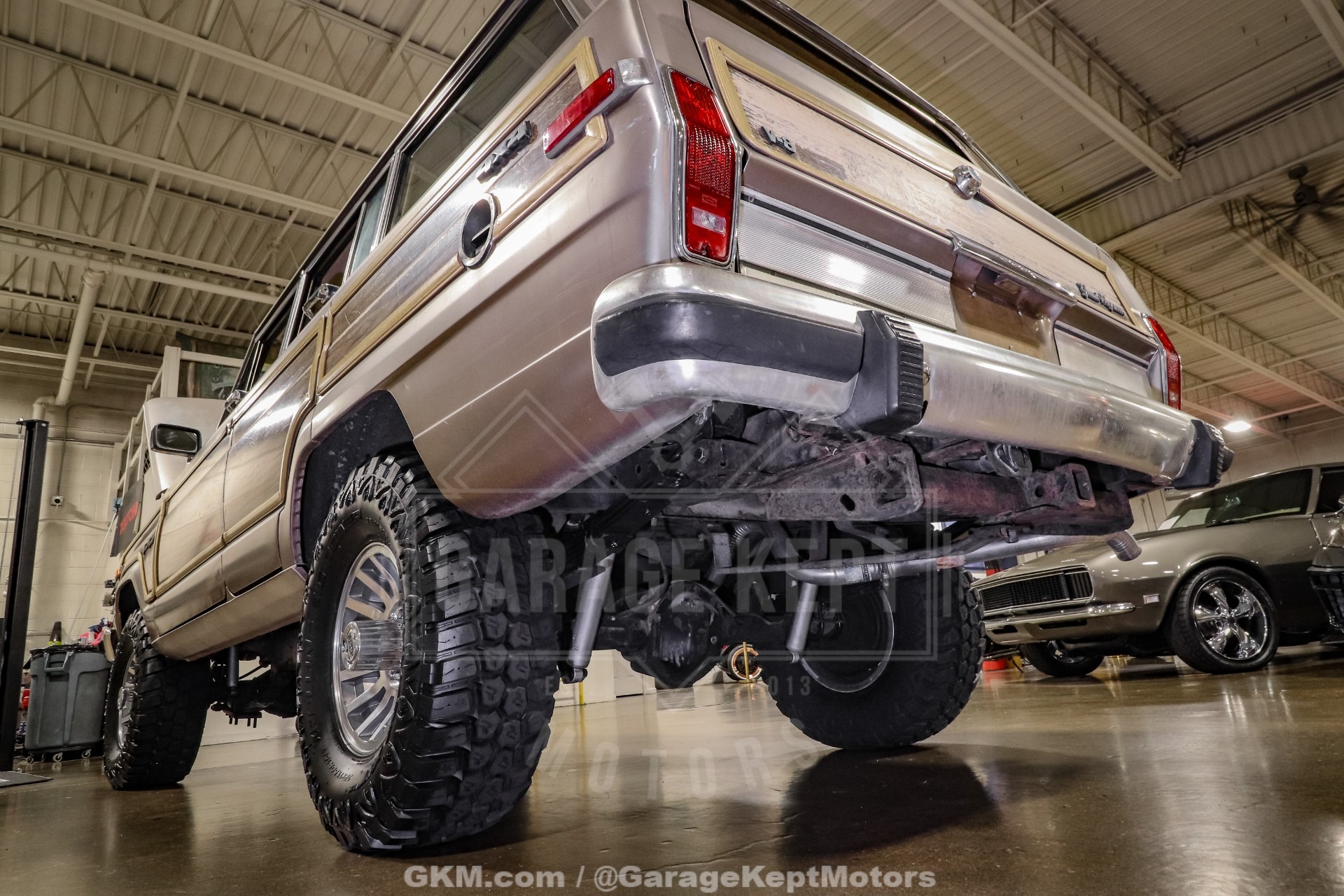 1988 Jeep Grand Wagoneer