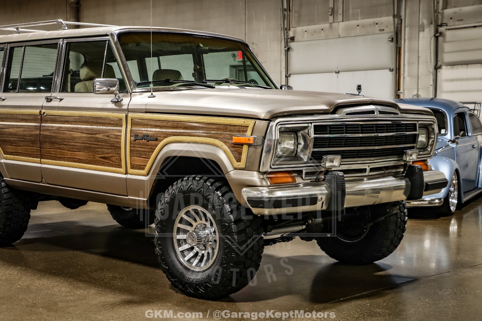 1988 Jeep Grand Wagoneer