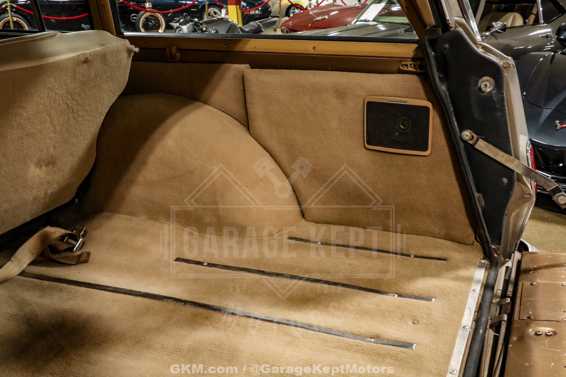1988 Jeep Grand Wagoneer