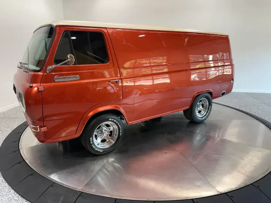 1966 Ford Econoline Supervan