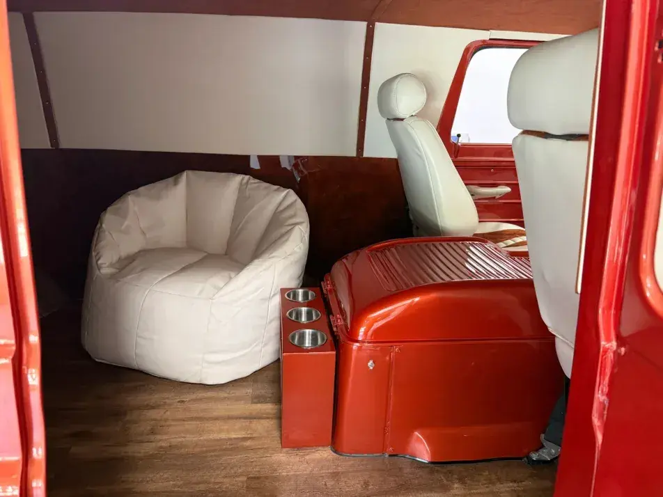 1966 Ford Econoline Supervan