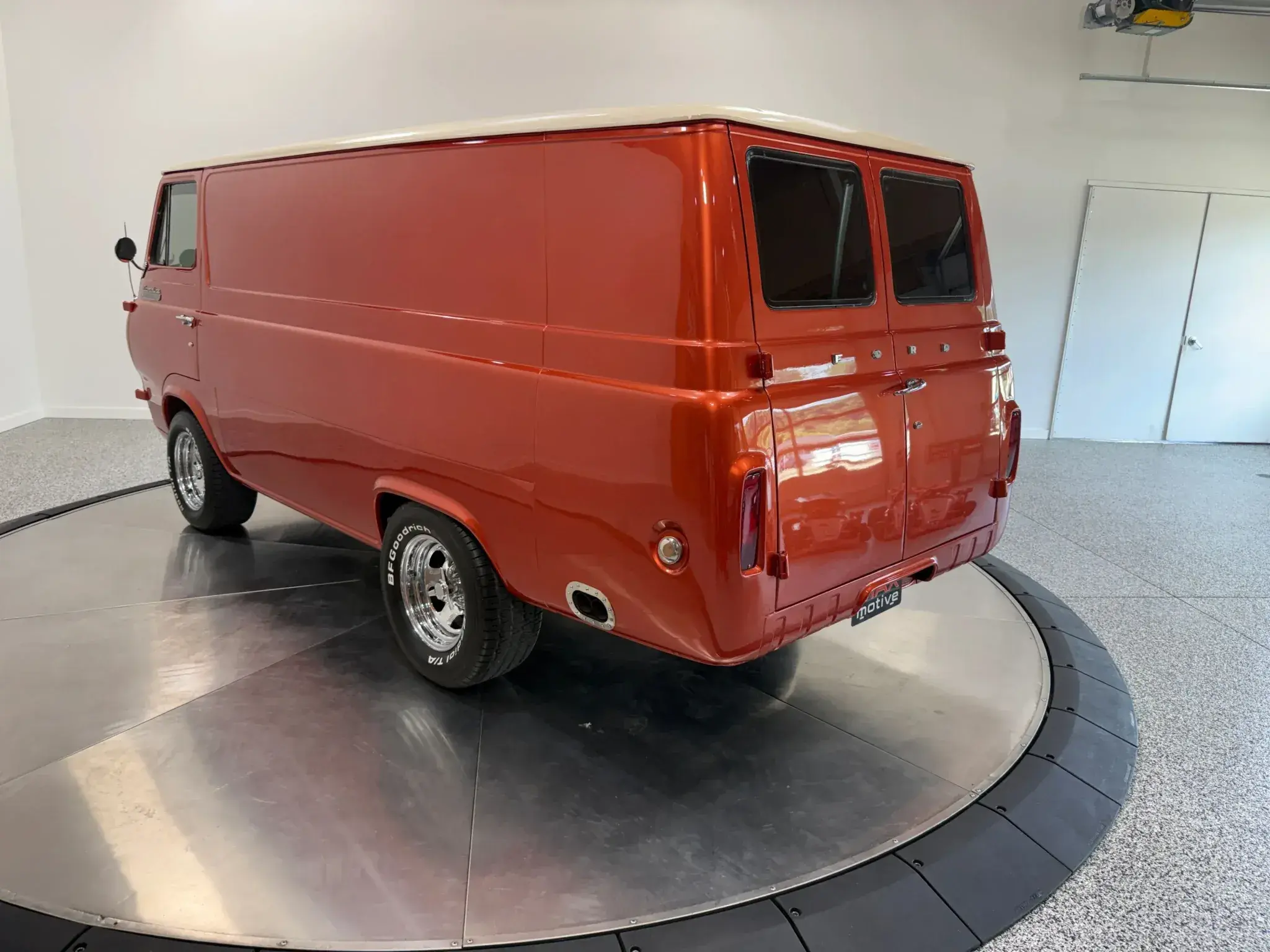 1966 Ford Econoline Supervan