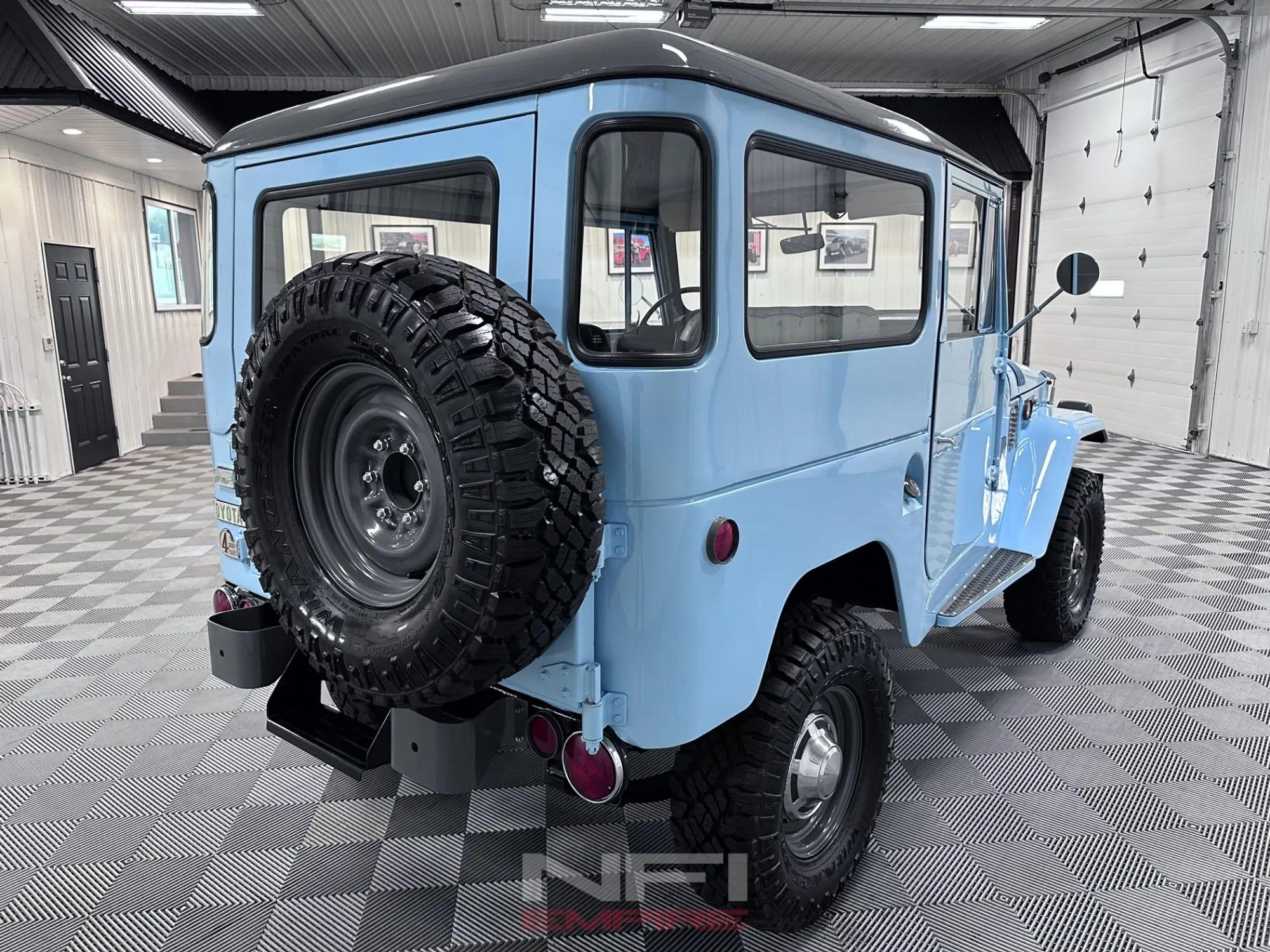 1970 Toyota Land Cruiser FJ40 - 5