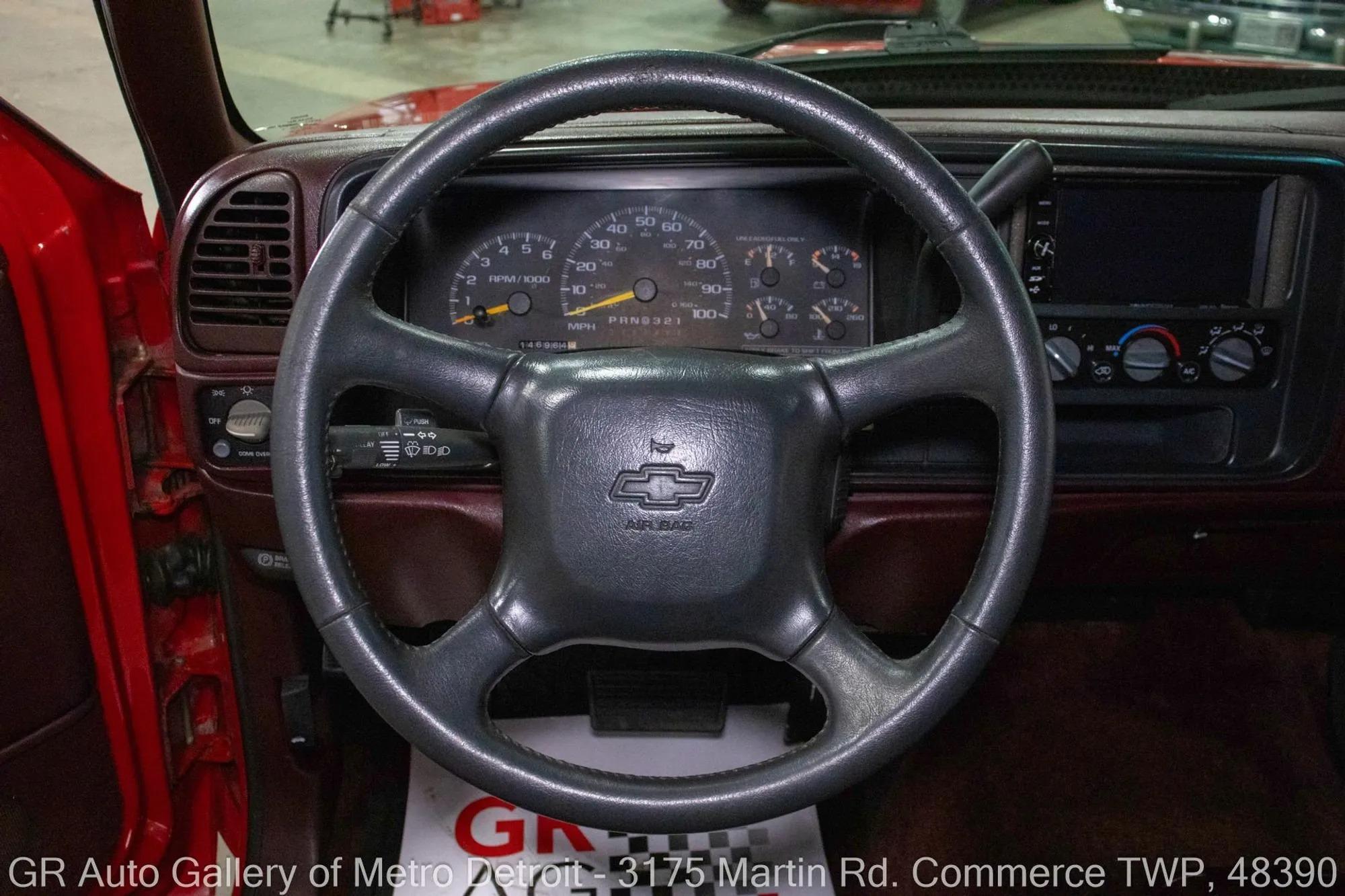 1998 Chevrolet Tahoe LS