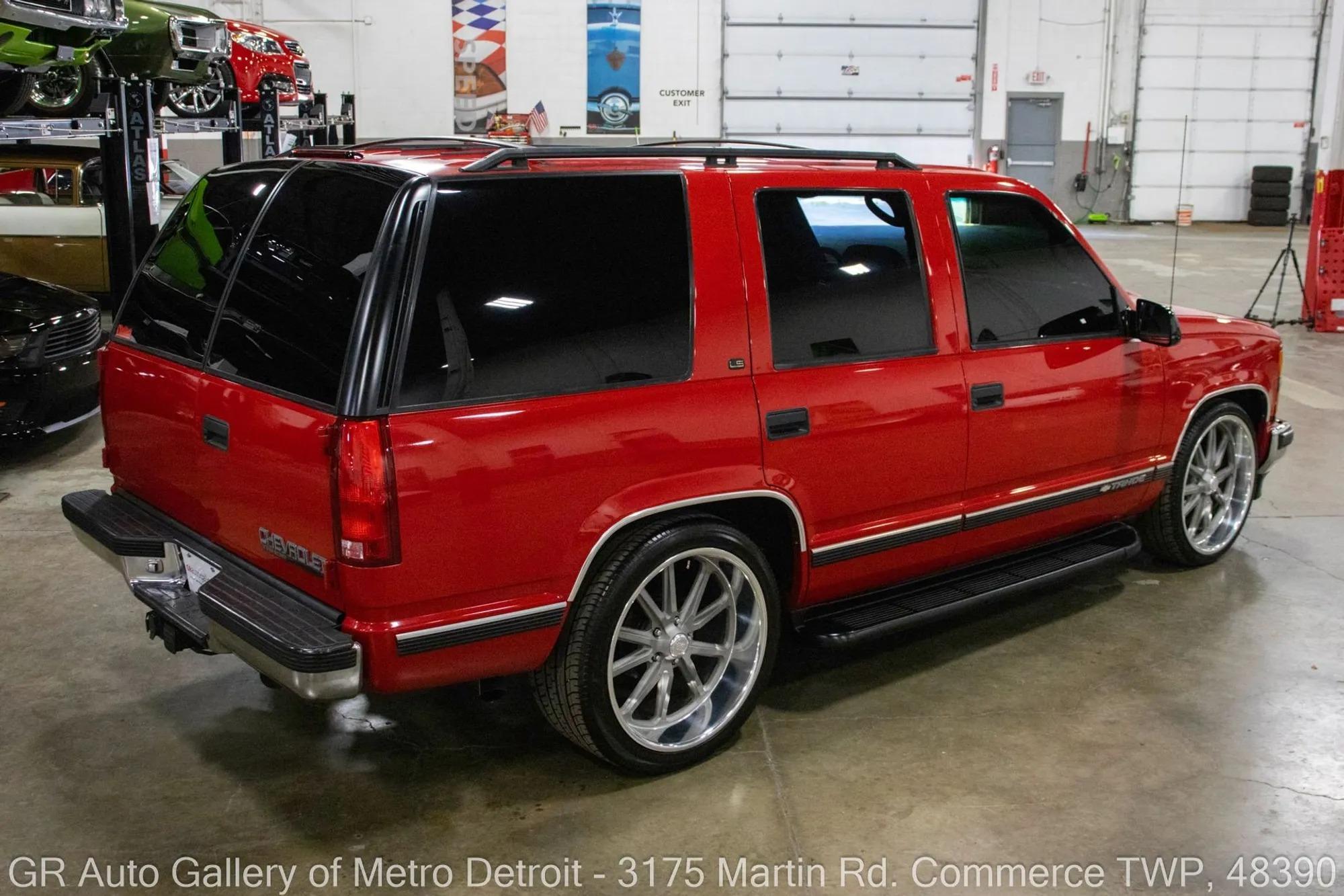 1998 Chevrolet Tahoe LS - 5