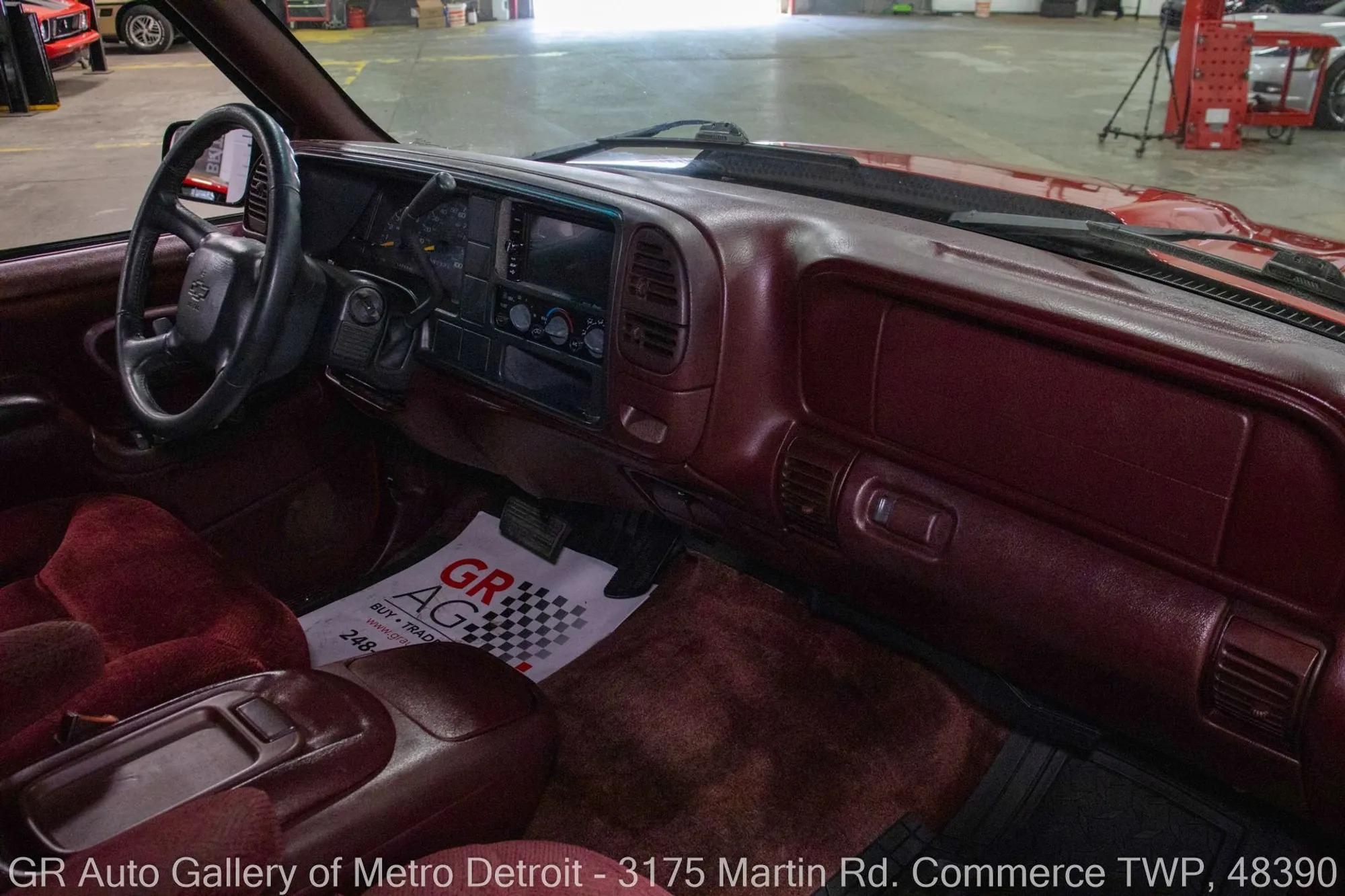 1998 Chevrolet Tahoe LS
