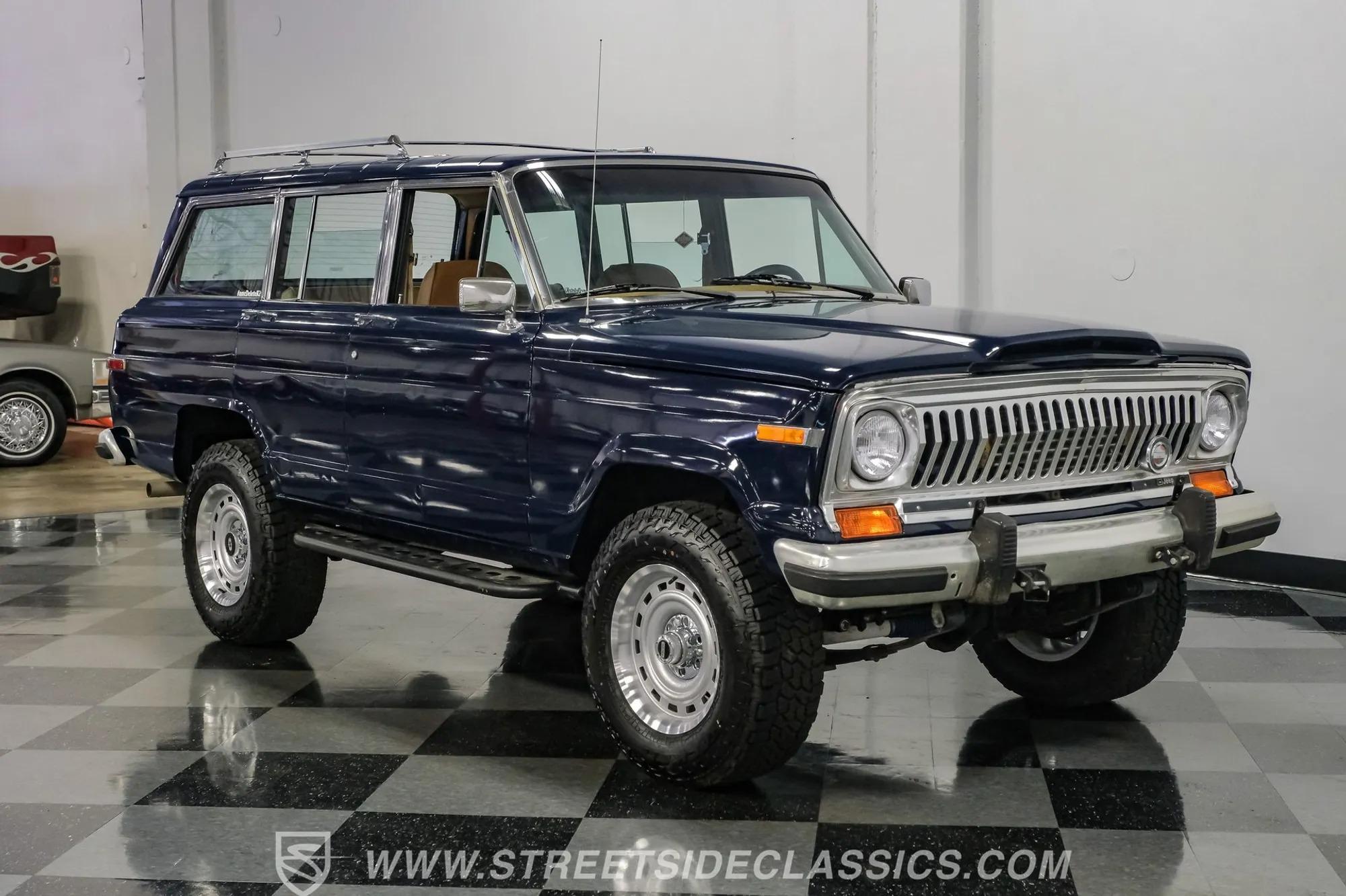  Jeep Grand Wagoneer