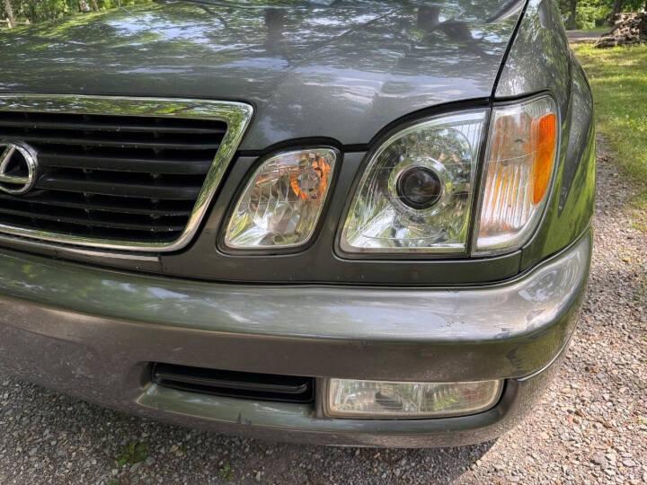 2002 Lexus LX 470