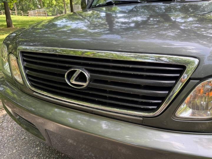 2002 Lexus LX 470