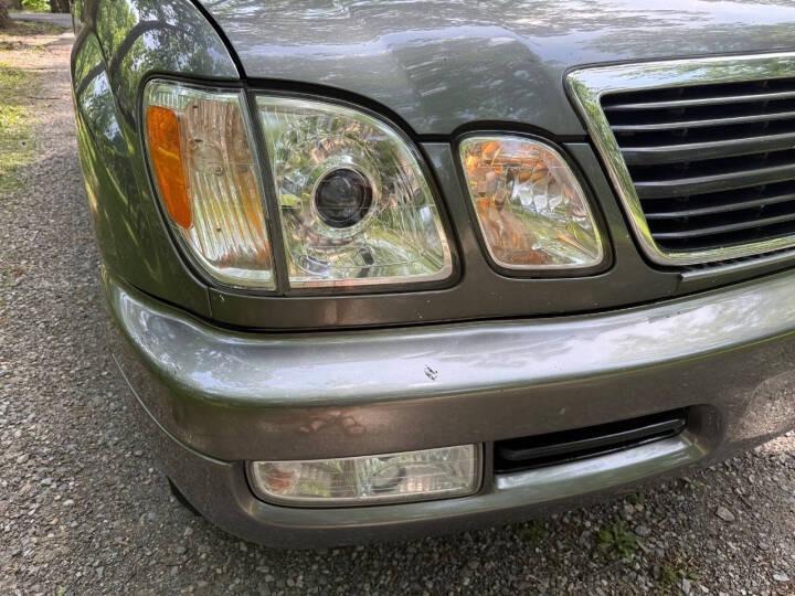 2002 Lexus LX 470