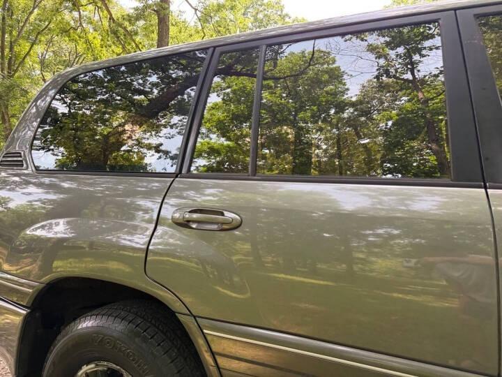 2002 Lexus LX 470