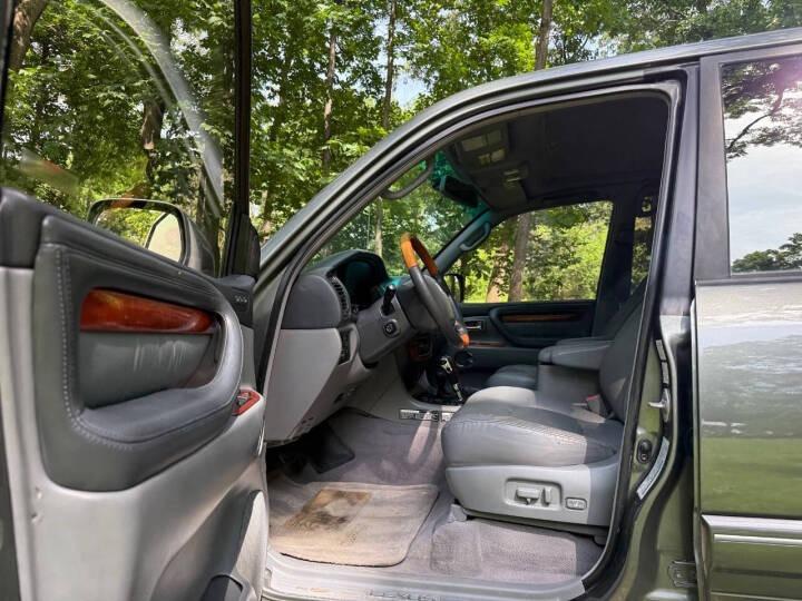 2002 Lexus LX 470