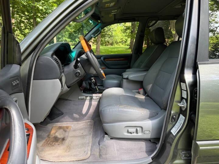 2002 Lexus LX 470