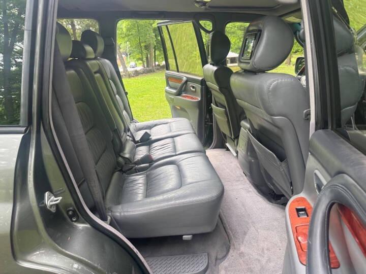 2002 Lexus LX 470