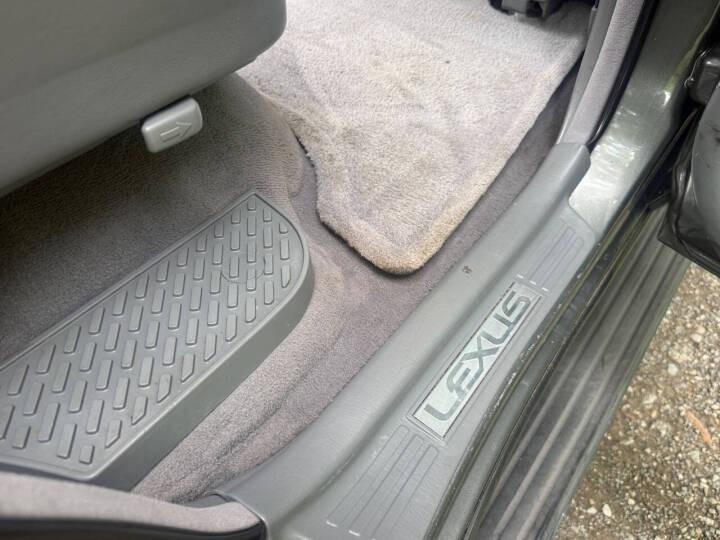 2002 Lexus LX 470