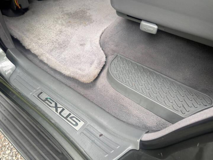 2002 Lexus LX 470