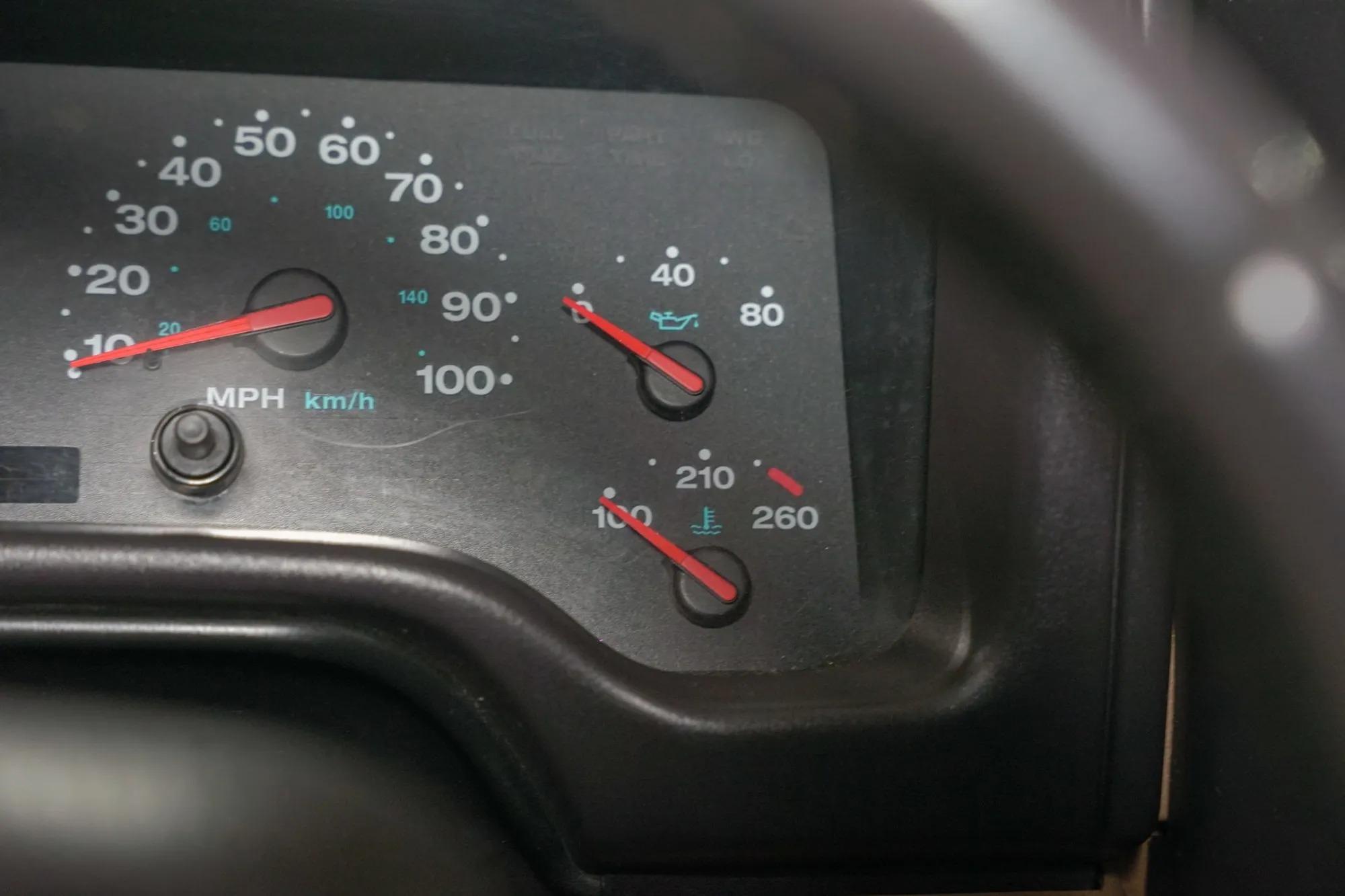 2002 Jeep Wrangler Sahara Edition