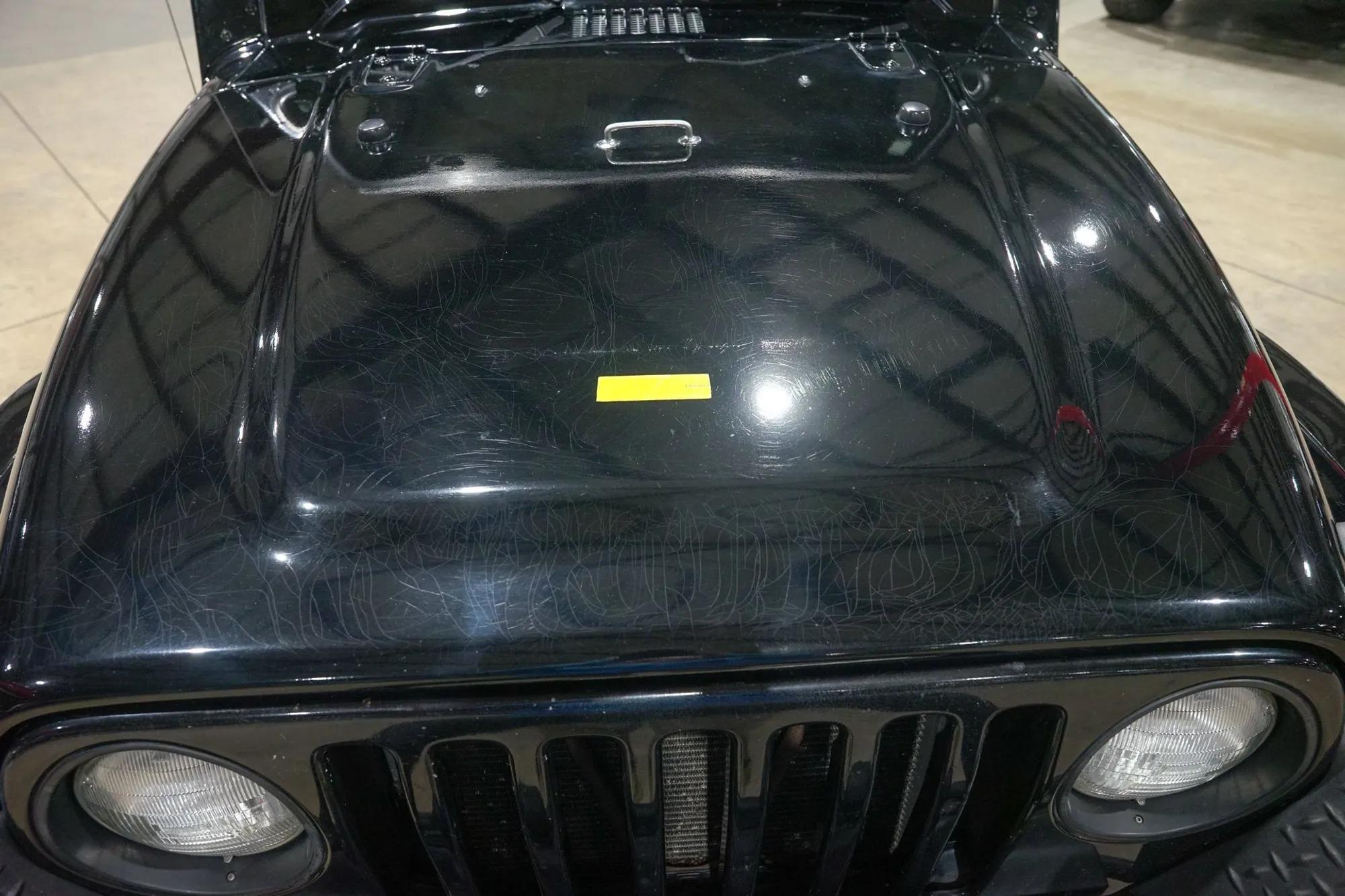 2002 Jeep Wrangler Sahara Edition