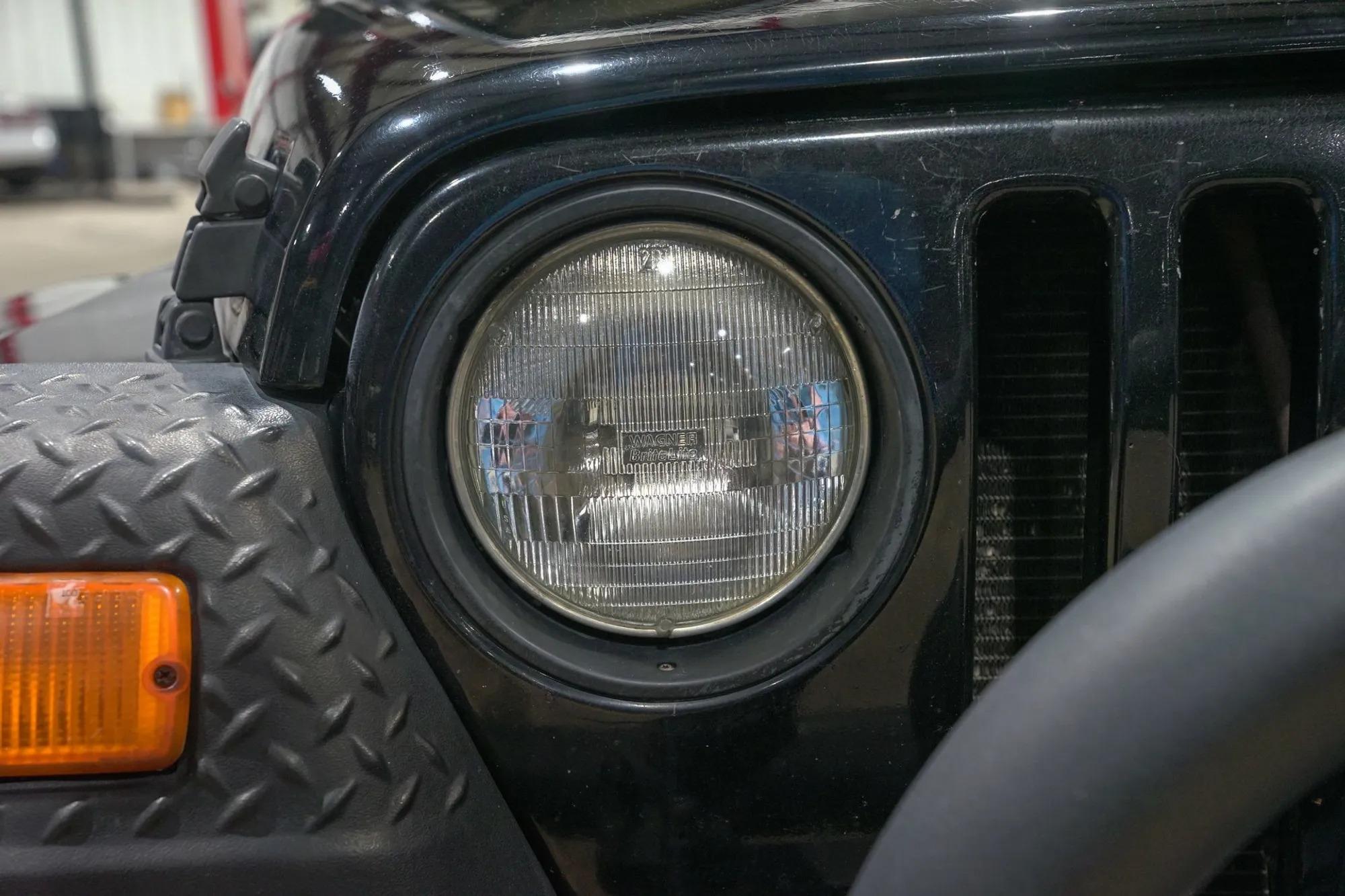 2002 Jeep Wrangler Sahara Edition