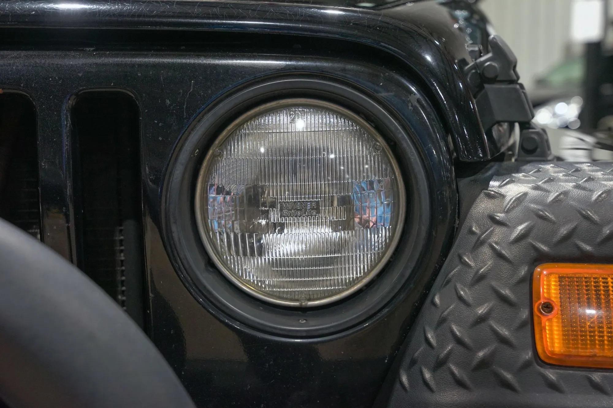 2002 Jeep Wrangler Sahara Edition